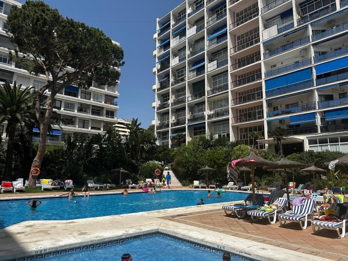 Marbella Beachfront Apartment ภายนอก รูปภาพ