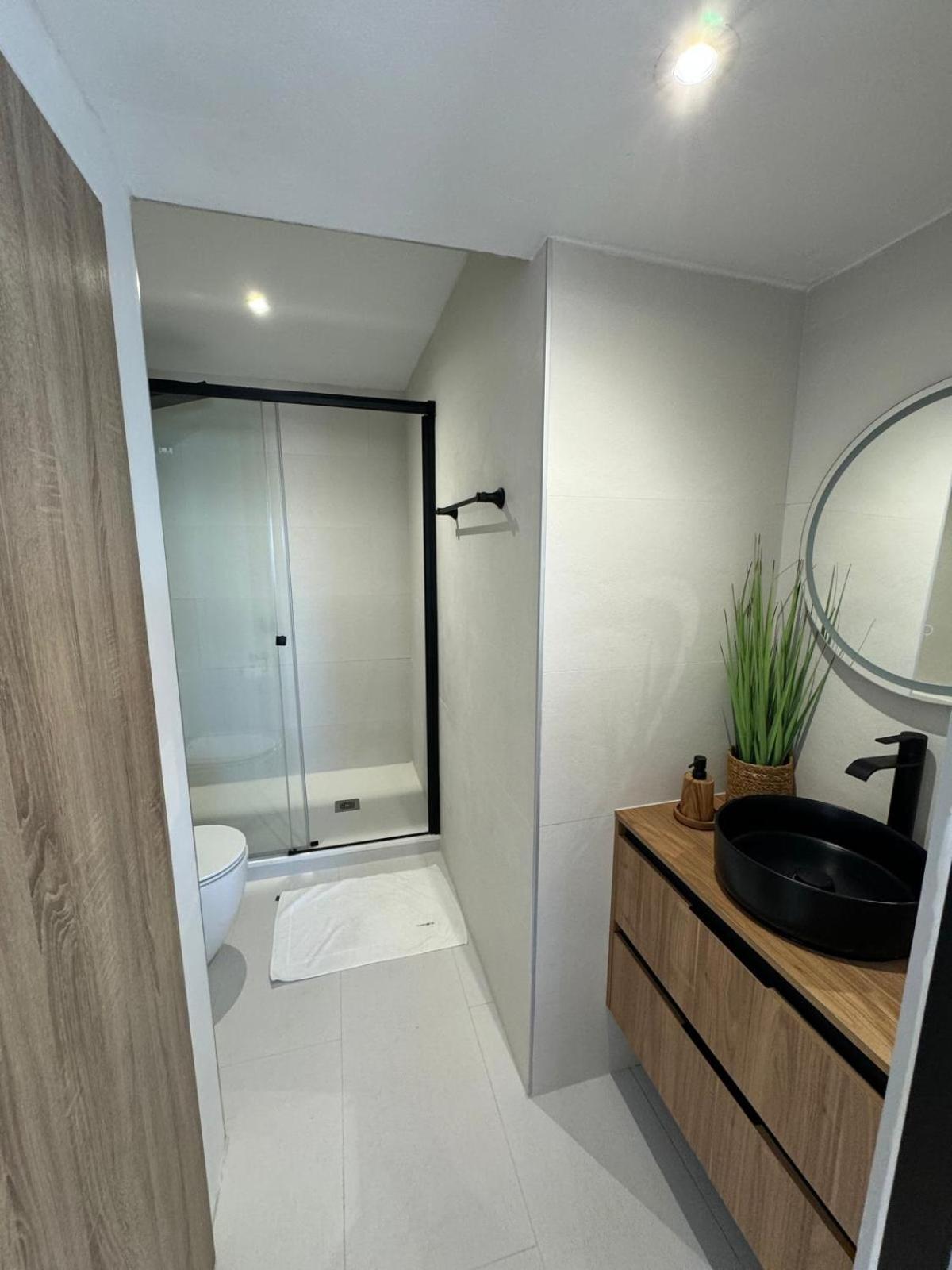 Marbella Beachfront Apartment ภายนอก รูปภาพ